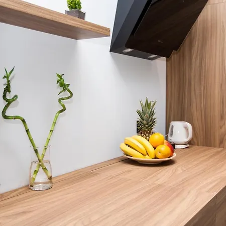 Rooms And Apartments Glossy Zagabria Esterno foto