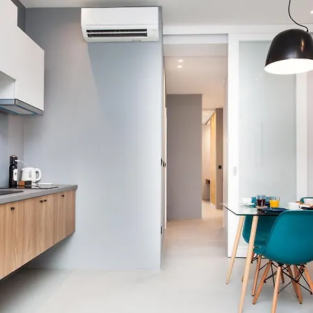 Rooms And Apartments Glossy Zagabria Esterno foto