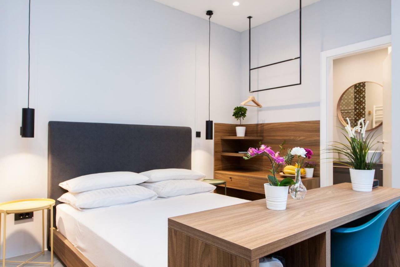 And Glossy Appartement *